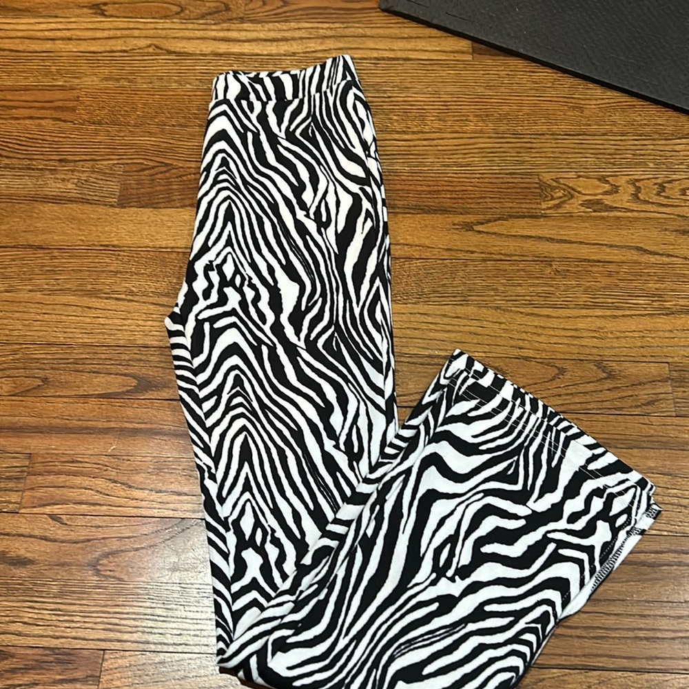 Shein zebra print leggings